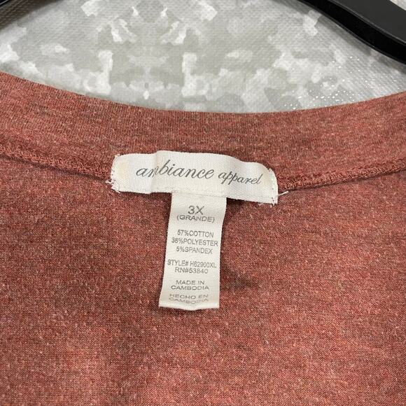 Ambiance Apparel Women's Plus Size Rust Red V-Neck T-Shirt - Size 3X - Causal - Picture 4 of 5